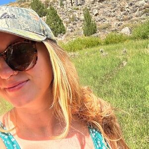 Meet your Posher, Lauren